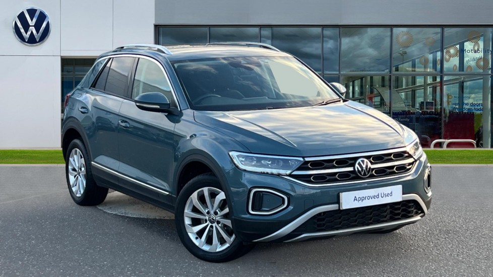Used Volkswagen T-Roc 2024 for sale - 76229459: Photo 1