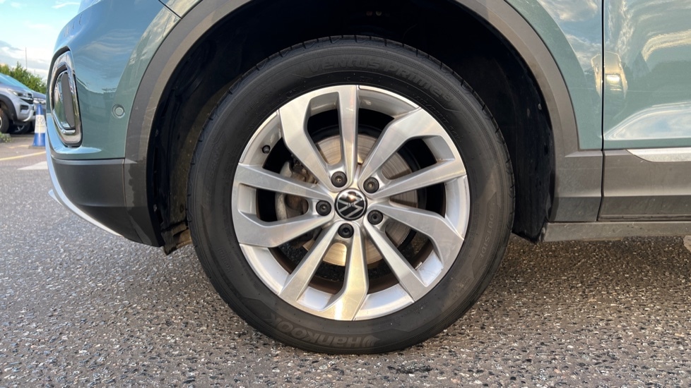 Used Volkswagen T-Roc 2024 for sale - 76229459: Photo 18