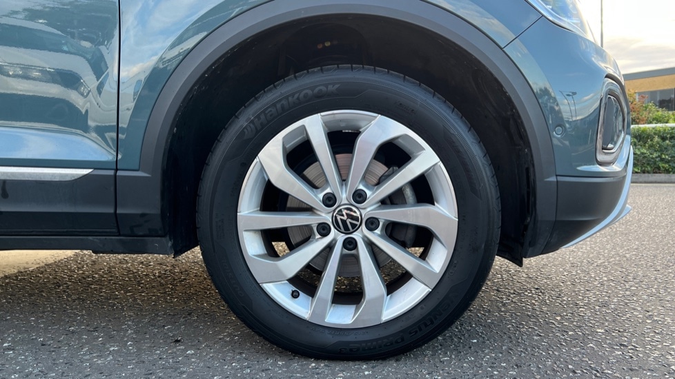 Used Volkswagen T-Roc 2024 for sale - 76229459: Photo 20