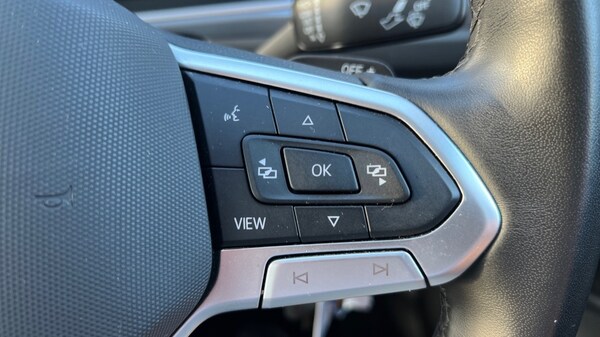 Used Volkswagen T-Roc 2024 for sale - 76229459: Photo 31