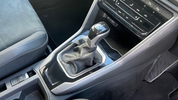 Used Volkswagen T-Roc 2024 for sale - 76229459: Photo 36