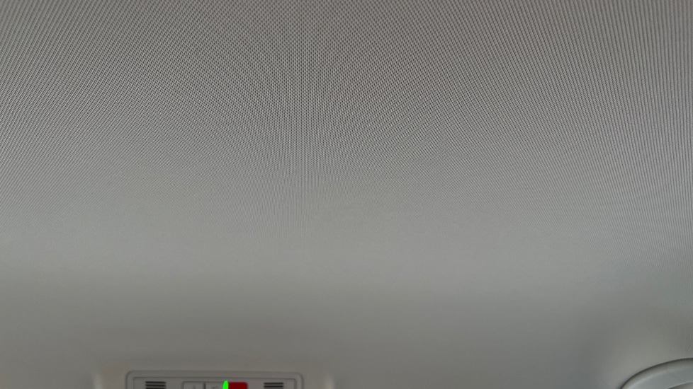 Used Volkswagen T-Roc 2024 for sale - 76229459: Photo 38