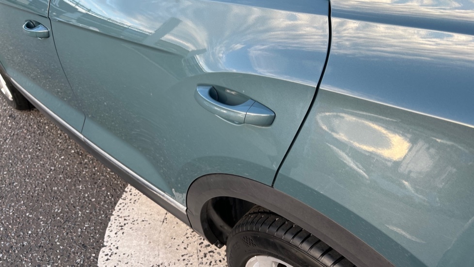 Used Volkswagen T-Roc 2024 for sale - 76229459: Photo 43