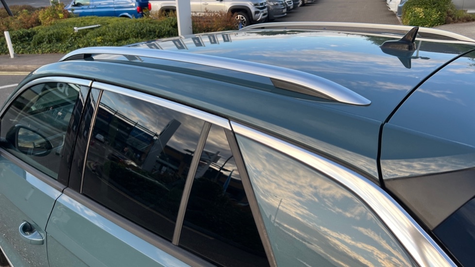 Used Volkswagen T-Roc 2024 for sale - 76229459: Photo 44