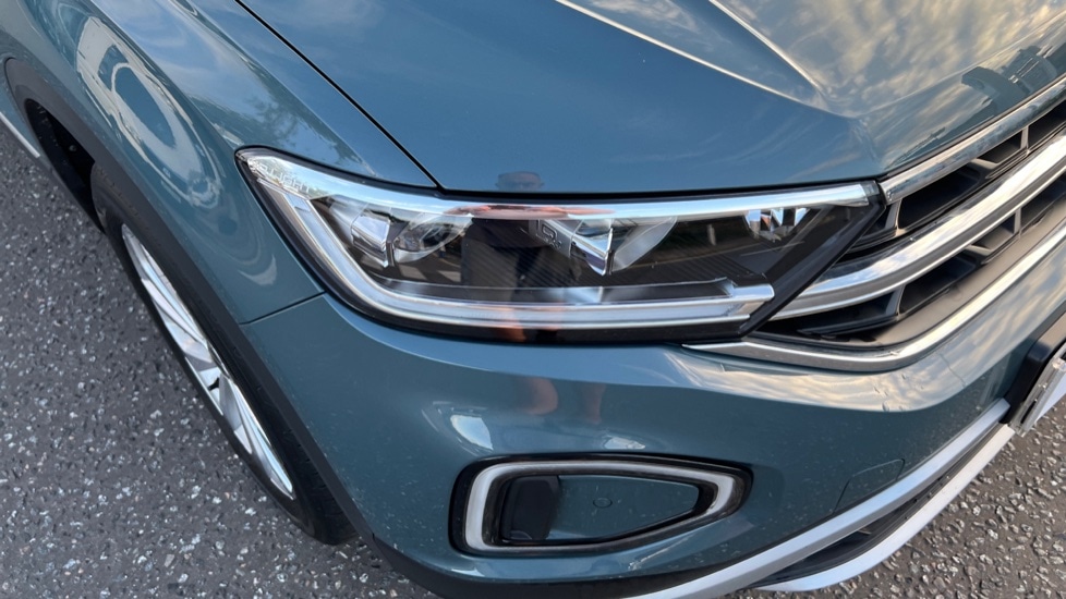 Used Volkswagen T-Roc 2024 for sale - 76229459: Photo 51