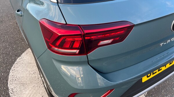 Used Volkswagen T-Roc 2024 for sale - 76229459: Photo 59