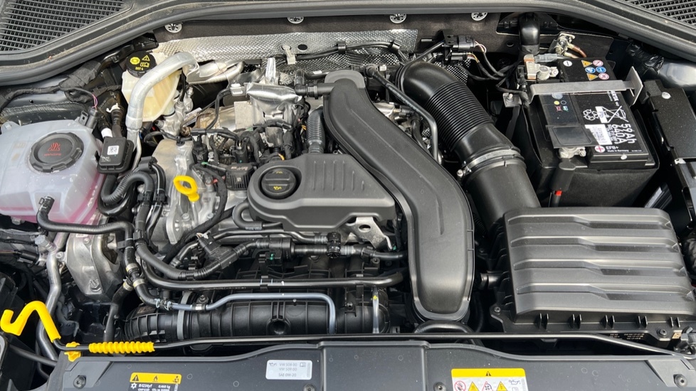 Used Volkswagen T-Roc 2025 for sale - 76870599: Photo 17