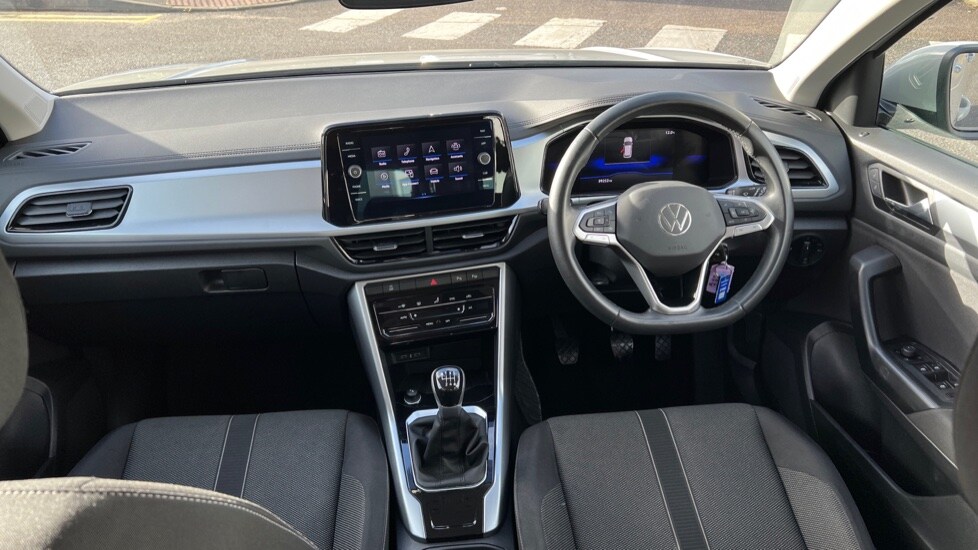 Used Volkswagen T-Roc 2022 for sale - 76874803: Photo 12