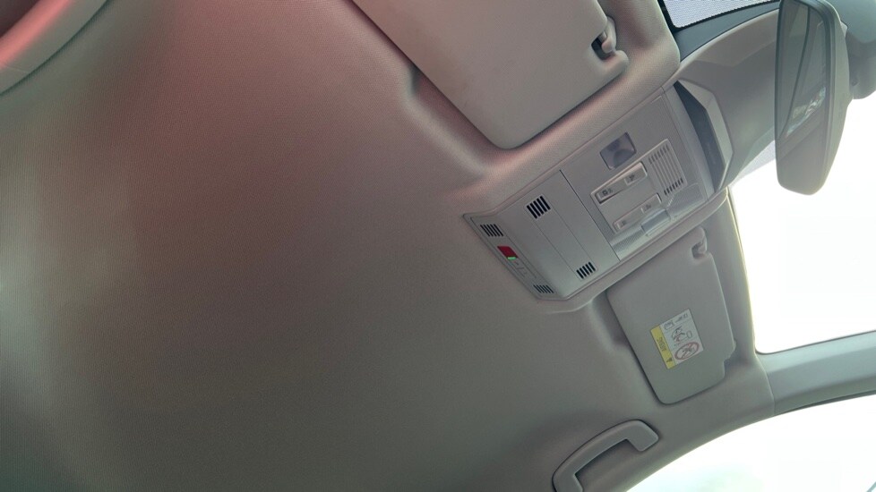 Used Volkswagen T-Roc 2022 for sale - 76874803: Photo 38