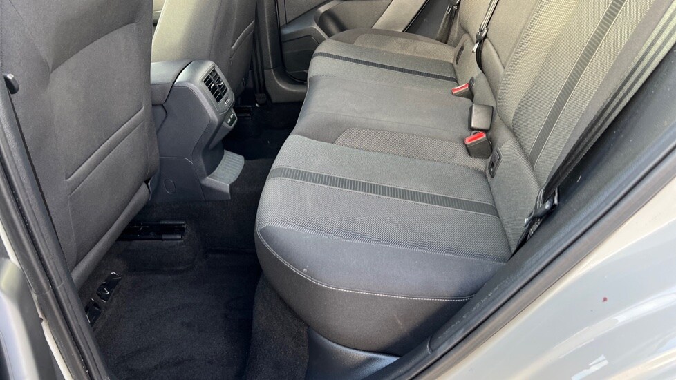 Used Volkswagen T-Roc 2022 for sale - 76874803: Photo 43