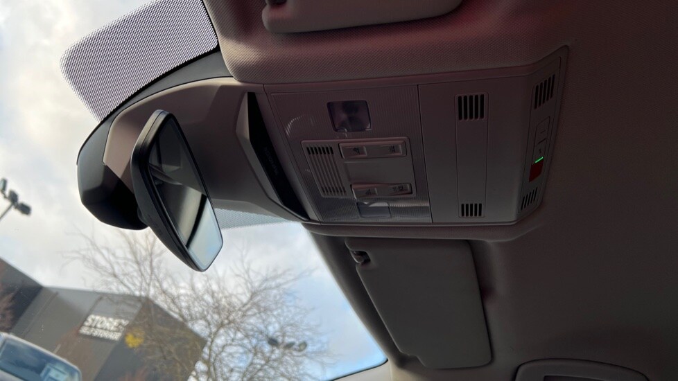 Used Volkswagen T-Roc 2022 for sale - 76874803: Photo 52