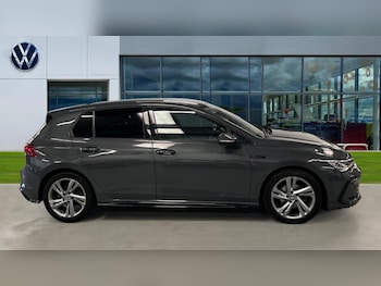 Used Volkswagen Golf 2022 for sale - 75652776: Photo