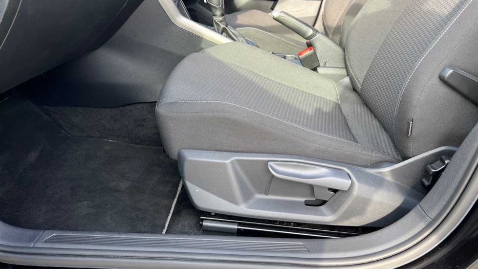 Used Volkswagen Polo 2021 for sale - 76104198: Photo 39