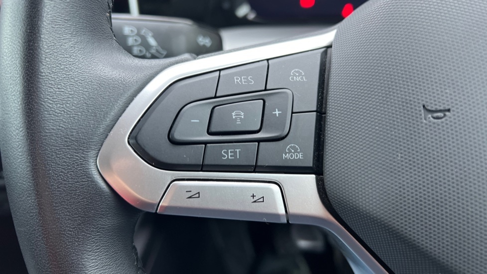 Used Volkswagen Golf 2024 for sale - 76960140: Photo 31