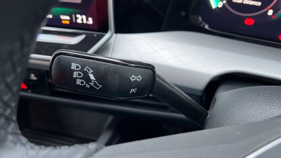 Used Volkswagen Golf 2024 for sale - 76960140: Photo 33