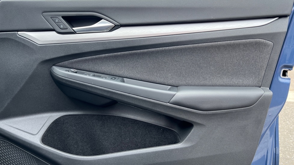 Used Volkswagen Golf 2024 for sale - 76960140: Photo 37