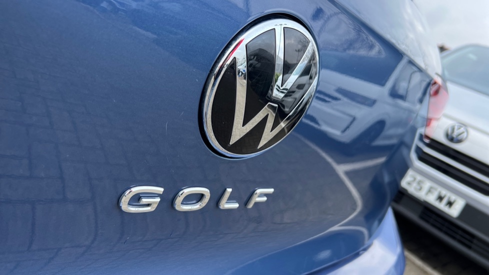 Used Volkswagen Golf 2024 for sale - 76960140: Photo 66
