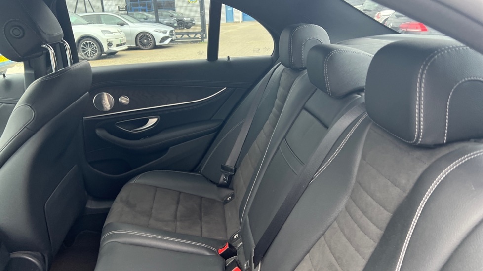 Used Mercedes-Benz E Class 2020 for sale - 76533737: Photo 14