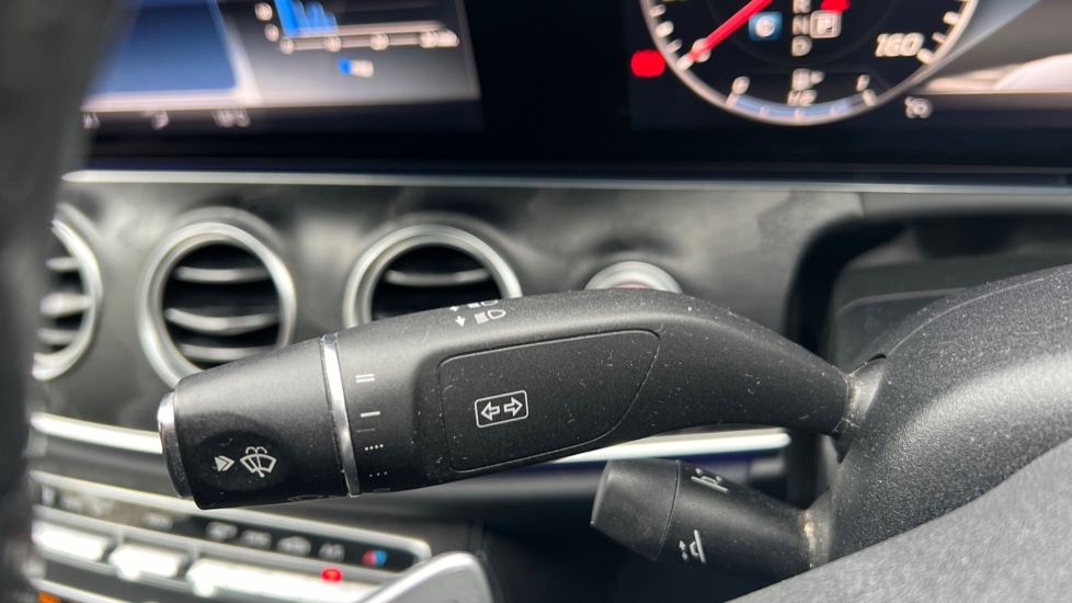 Used Mercedes-Benz E Class 2020 for sale - 76533737: Photo 25