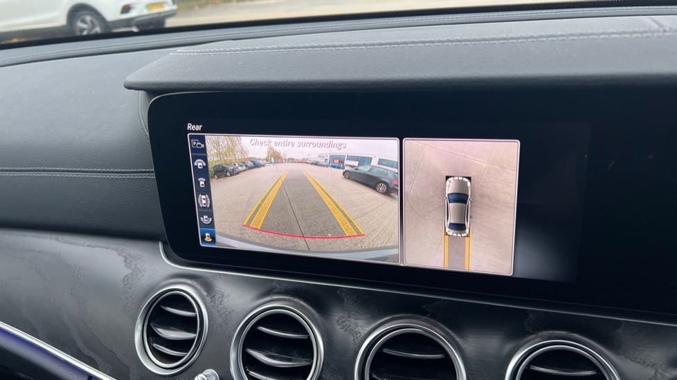 Used Mercedes-Benz E Class 2020 for sale - 76533737: Photo 27