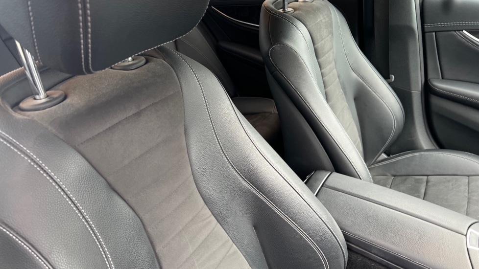 Used Mercedes-Benz E Class 2020 for sale - 76533737: Photo 28