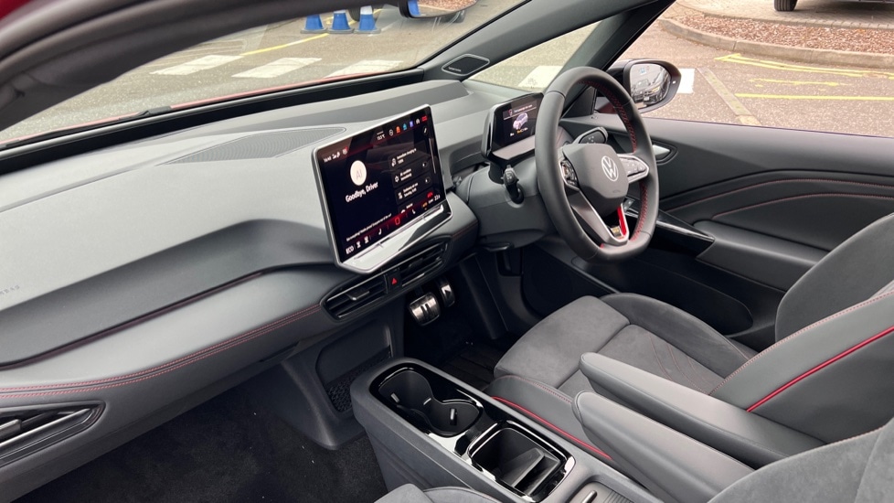 Used Volkswagen ID.3 2025 for sale - 76870399: Photo 2