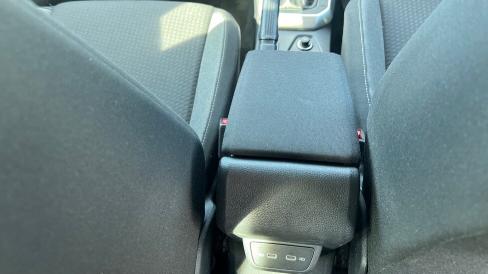 Used Volkswagen Polo 2022 for sale - 76086672: Photo 34