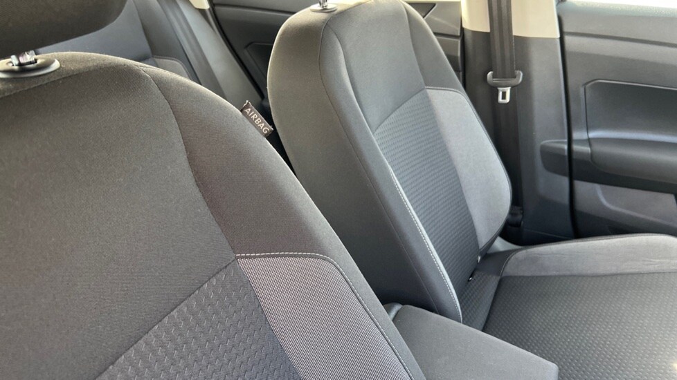 Used Volkswagen Polo 2022 for sale - 76086672: Photo 35