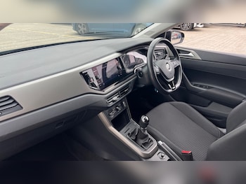 Used Volkswagen Polo 2021 for sale - 76458746: Photo