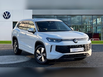 2025 - 1.5 TSI eHybrid Life 5dr DSG6