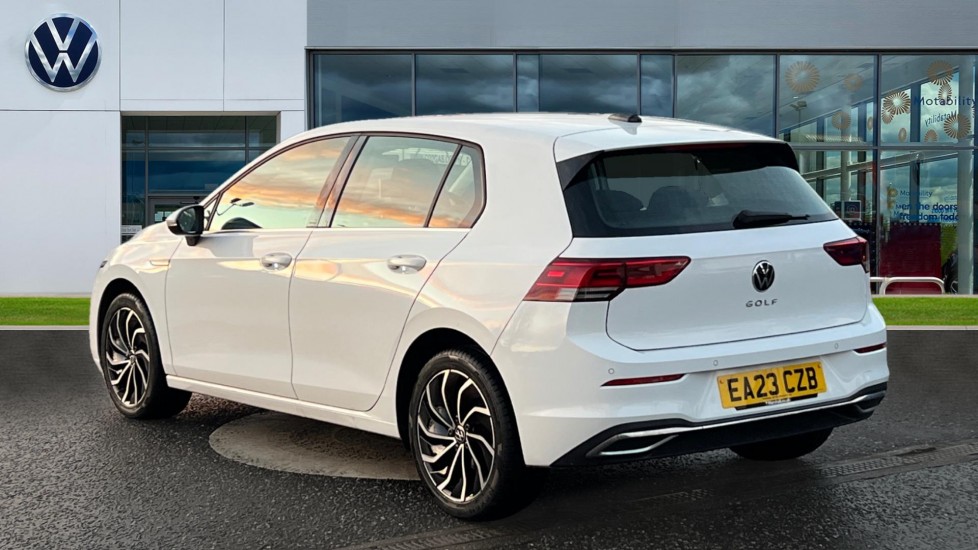 Used Volkswagen Golf 2023 for sale - 76766310: Photo 3