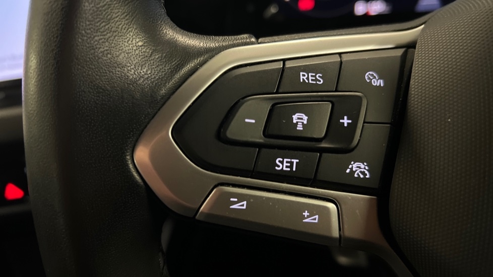 Used Volkswagen Golf 2023 for sale - 76766310: Photo 30