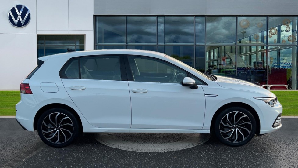 Used Volkswagen Golf 2023 for sale - 76766310: Photo 4