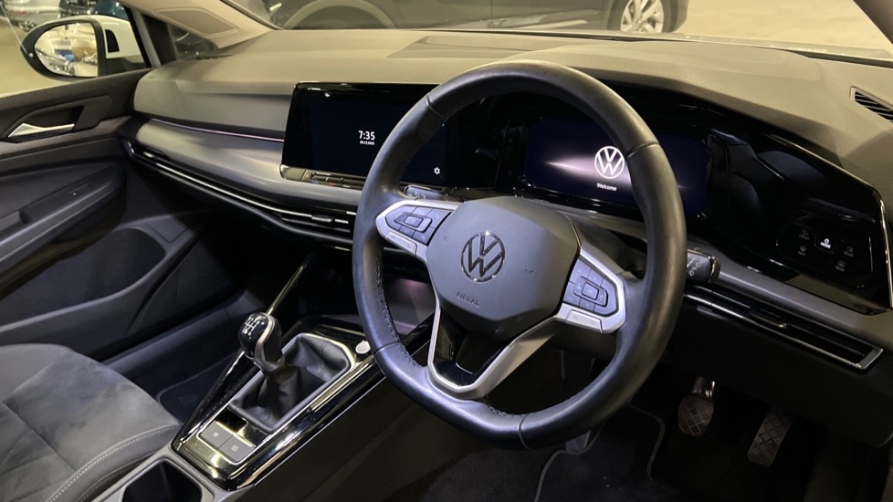 Used Volkswagen Golf 2023 for sale - 76766310: Photo 6