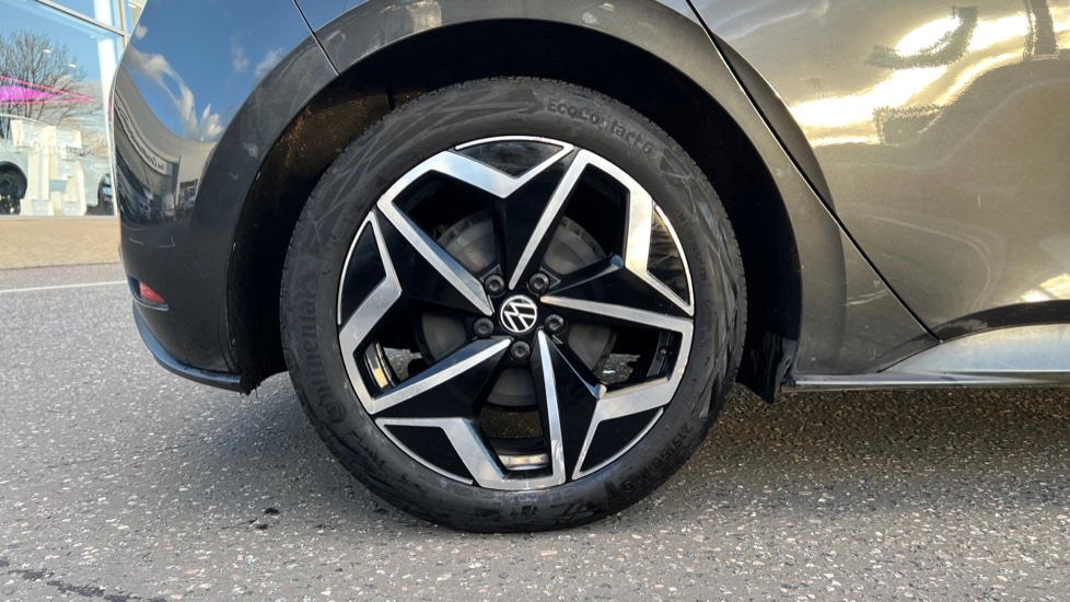 Used Volkswagen ID.3 2020 for sale - 76874805: Photo 5