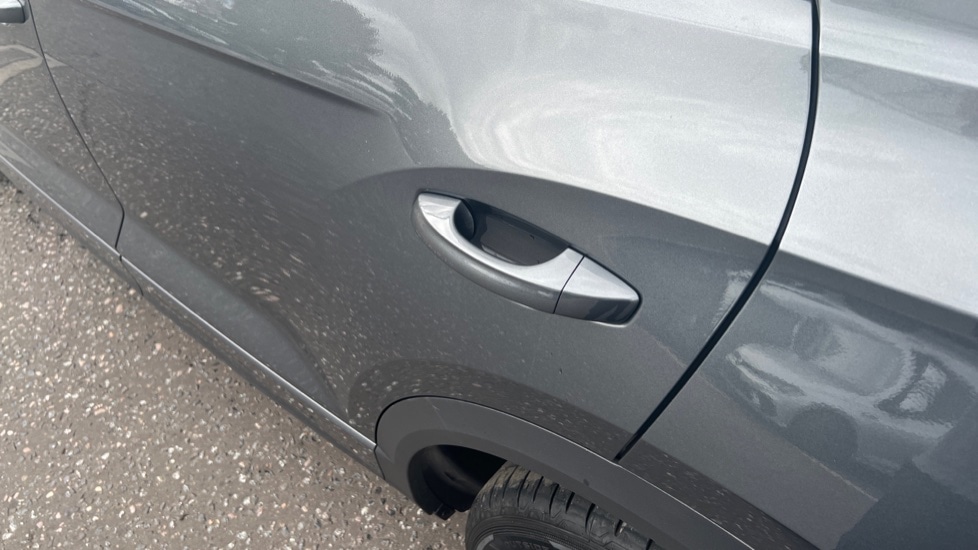 Used Volkswagen T-Roc 2025 for sale - 76523517: Photo 44