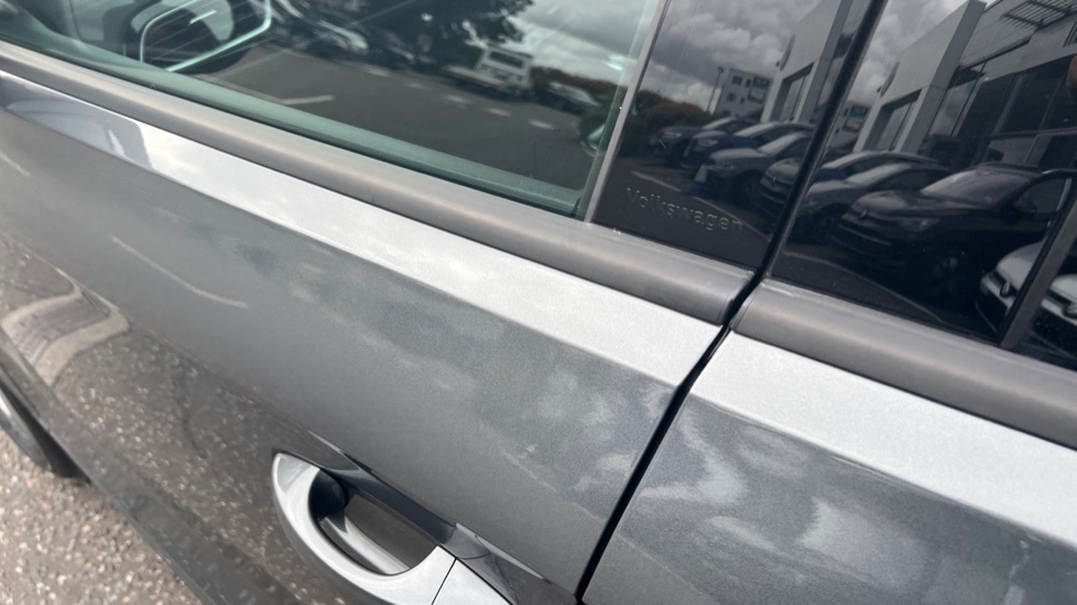 Used Volkswagen T-Roc 2025 for sale - 76523517: Photo 47