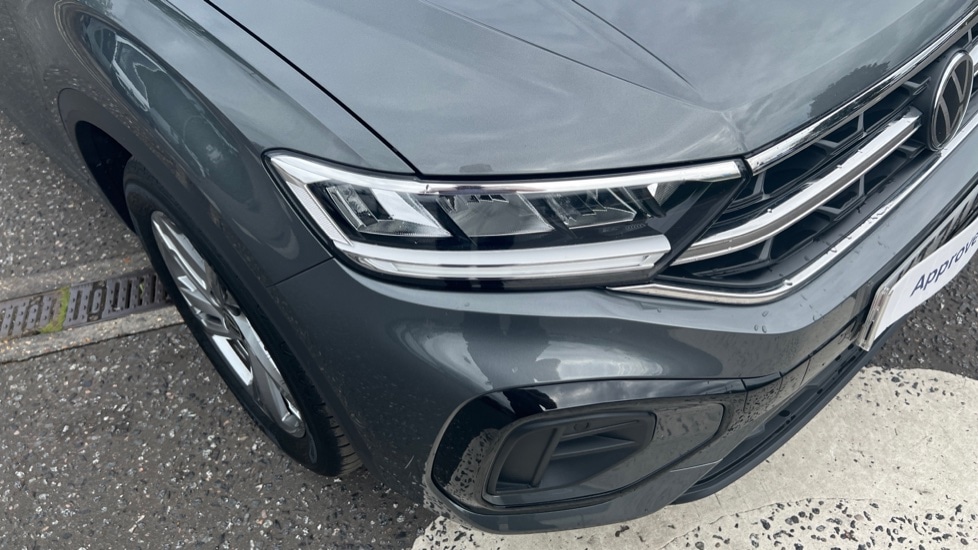 Used Volkswagen T-Roc 2025 for sale - 76523517: Photo 54