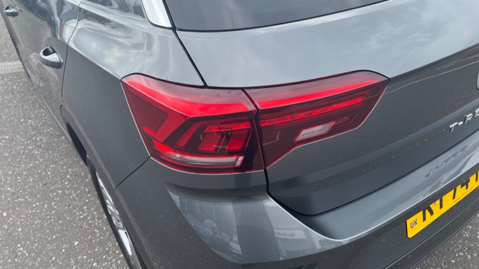 Used Volkswagen T-Roc 2025 for sale - 76523517: Photo 64