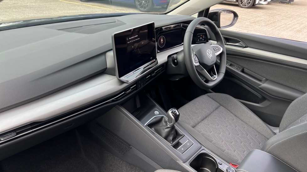 Used Volkswagen Golf 2025 for sale - 76870861: Photo 2