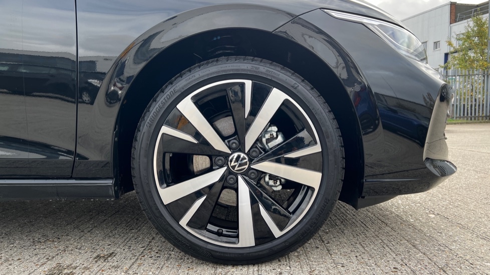 Used Volkswagen Golf 2025 for sale - 76870861: Photo 20