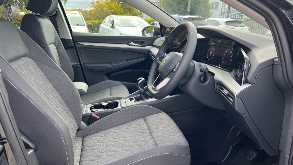 Used Volkswagen Golf 2025 for sale - 76870861: Photo 26