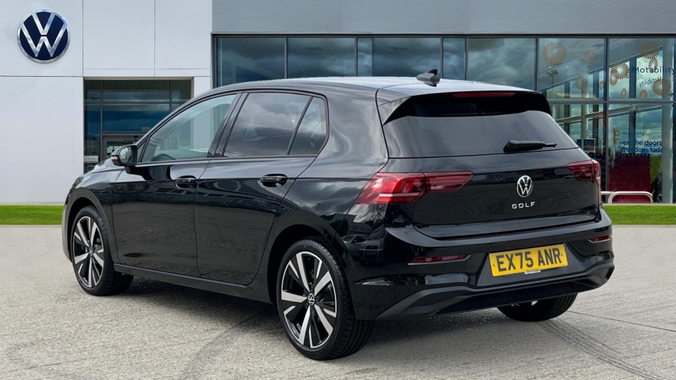 Used Volkswagen Golf 2025 for sale - 76870861: Photo 3