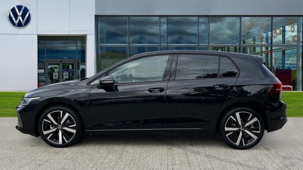 Used Volkswagen Golf 2025 for sale - 76870861: Photo 9