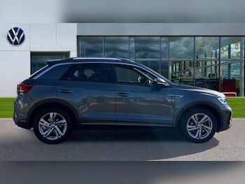 Used Volkswagen T-Roc 2022 for sale - 75726119: Photo