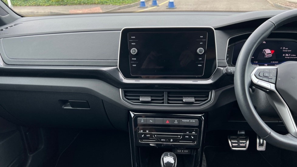 Used Volkswagen T-Cross 2024 for sale - 76556915: Photo 13