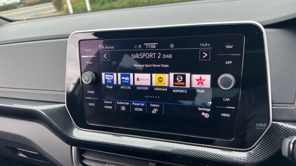 Used Volkswagen T-Cross 2024 for sale - 76556915: Photo 24