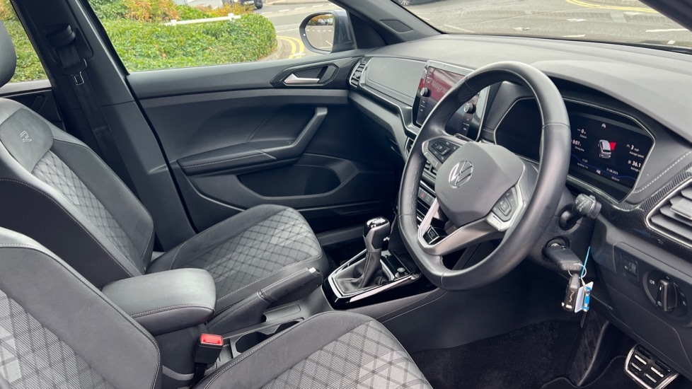 Used Volkswagen T-Cross 2024 for sale - 76556915: Photo 26