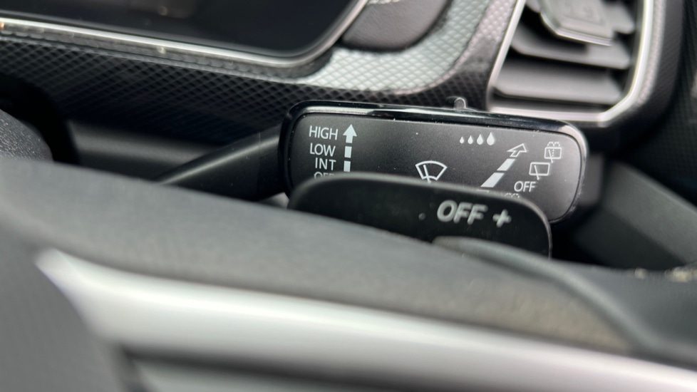 Used Volkswagen T-Cross 2024 for sale - 76556915: Photo 32