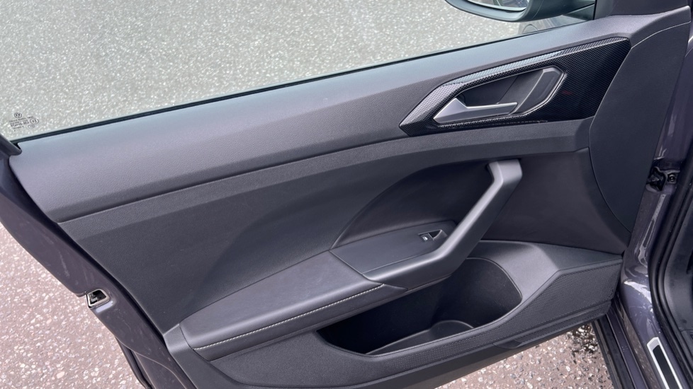 Used Volkswagen T-Cross 2024 for sale - 76556915: Photo 41